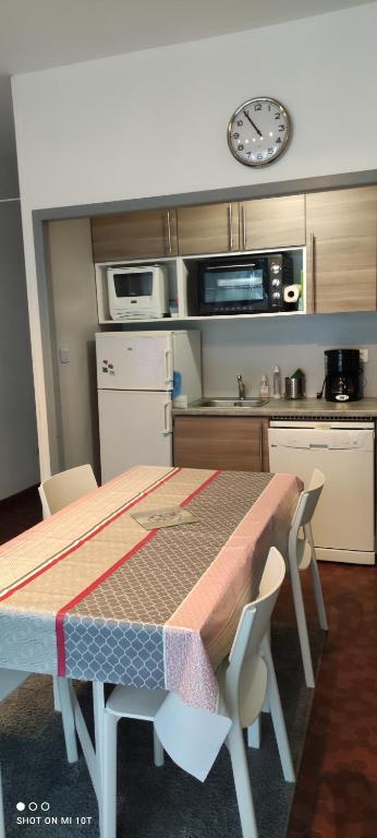 Photo de la galerie de l'établissement appartement T1bis St Lary soulan village, à Saint-Lary-Soulan