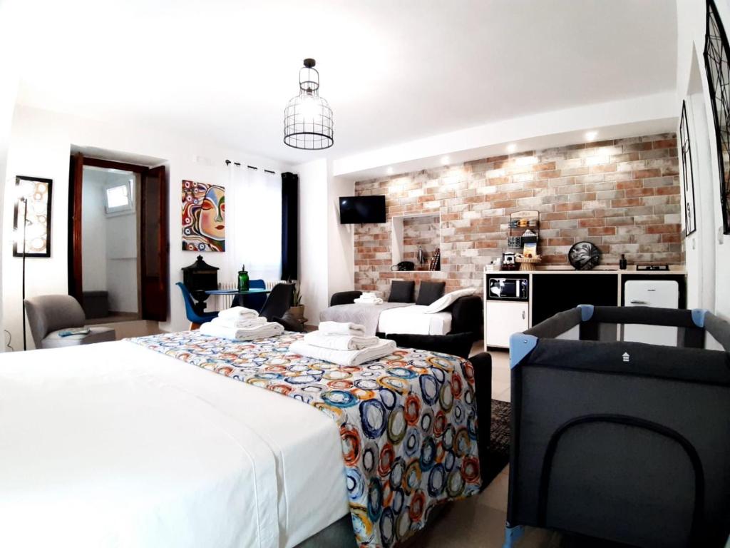 Domus Santi Medici Affittacamere - Habitación Doble O Gemela Con Balcón