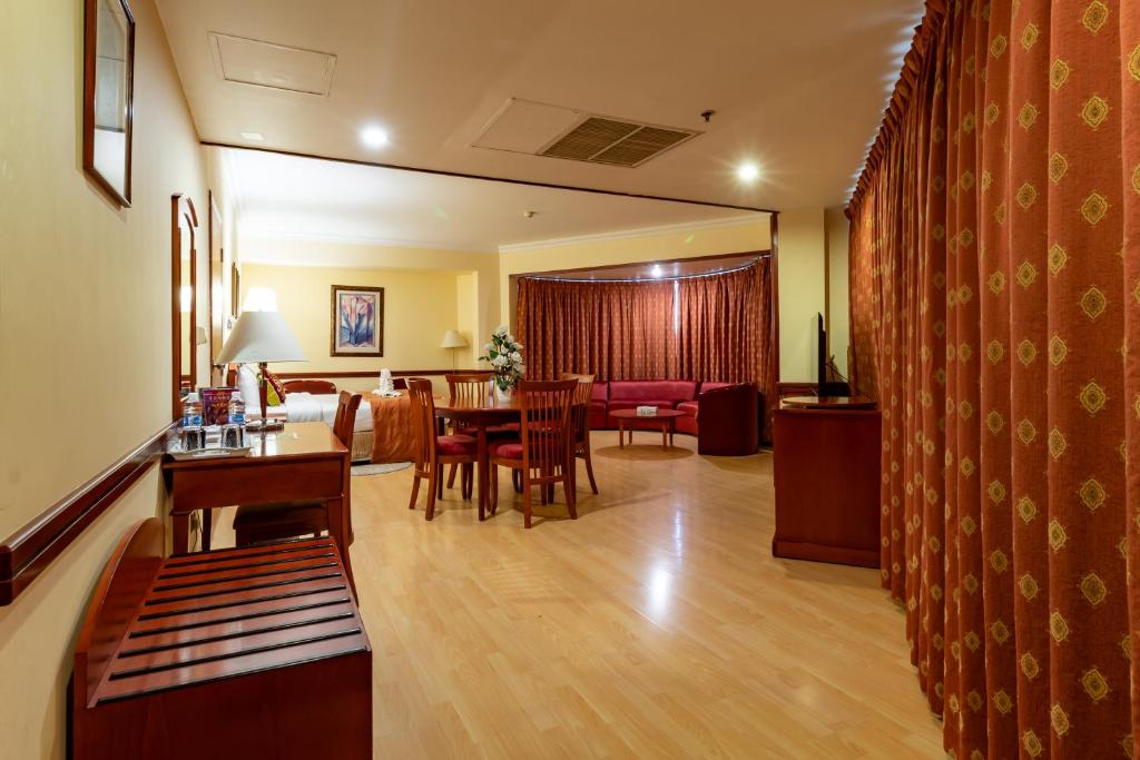 City Palace Hotel - Resim 23