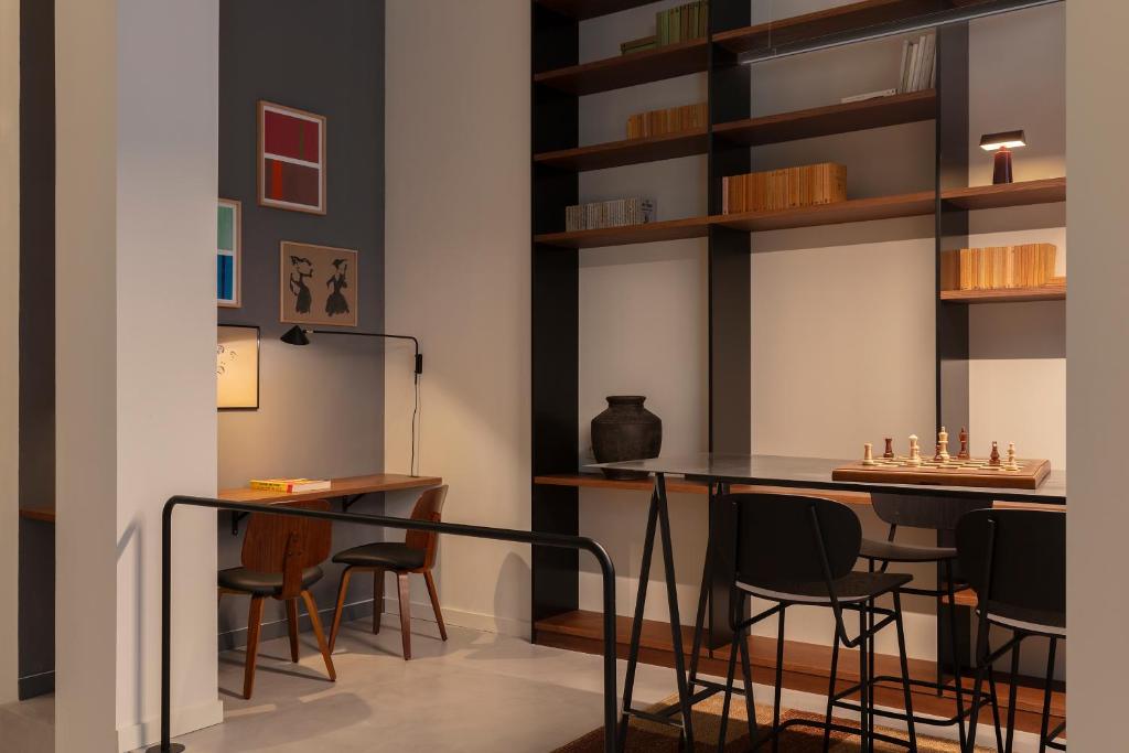 TOC Hotel Las Ramblas - Resim 7