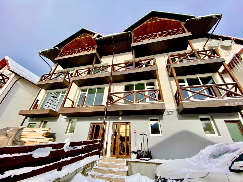 Friends house bukovel - Maison De Six Chambres