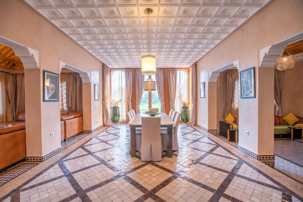 Posezení v ubytování Janat Al Atlas Resort & Spa