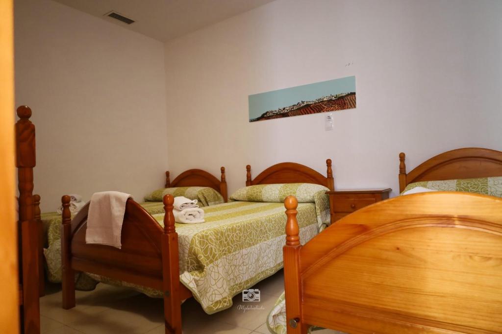 Hospedium DLJ Hostal Ben Nassar - Habitación Triple Con Baño Privado