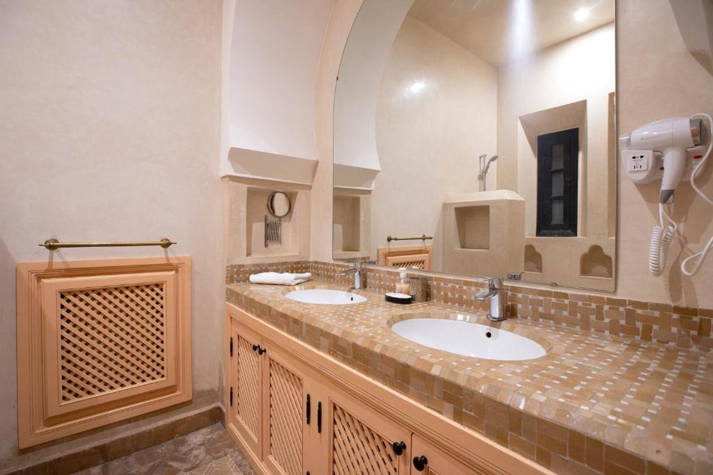 Koupelna v ubytování Janat Al Atlas Resort & Spa