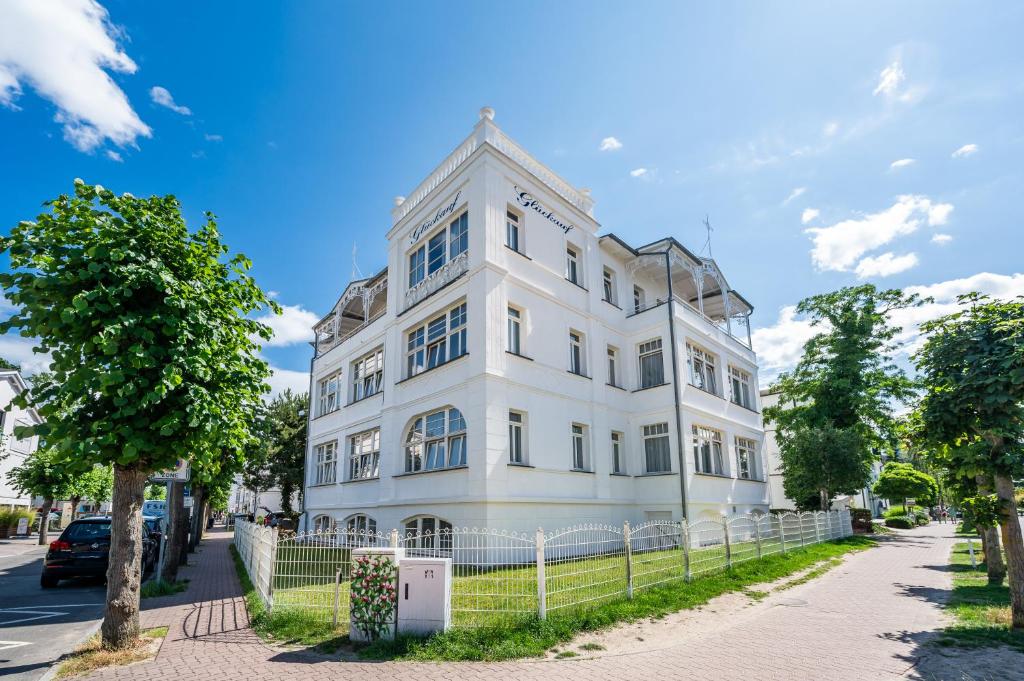 Budova, kde se aparthotel nachází