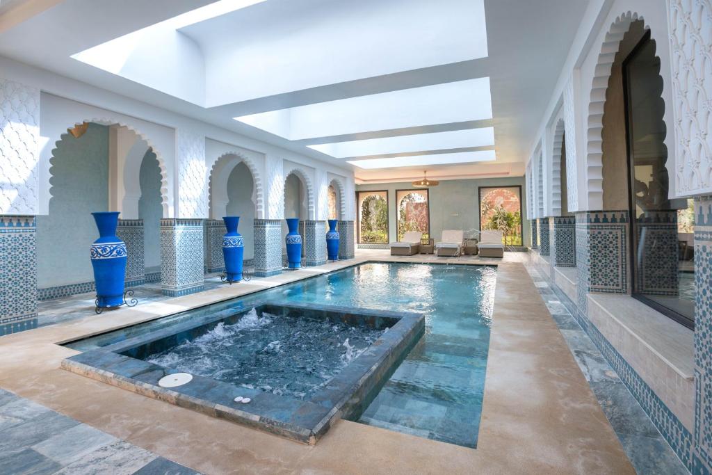 Bazén v ubytování Janat Al Atlas Resort & Spa nebo v jeho okolí