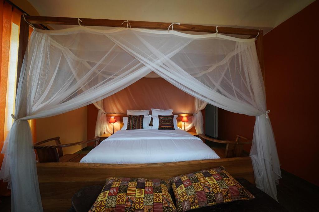 MAISON d'HOTES LA GOURGUILLE - TERITORIA - Deluxe Queen Suite