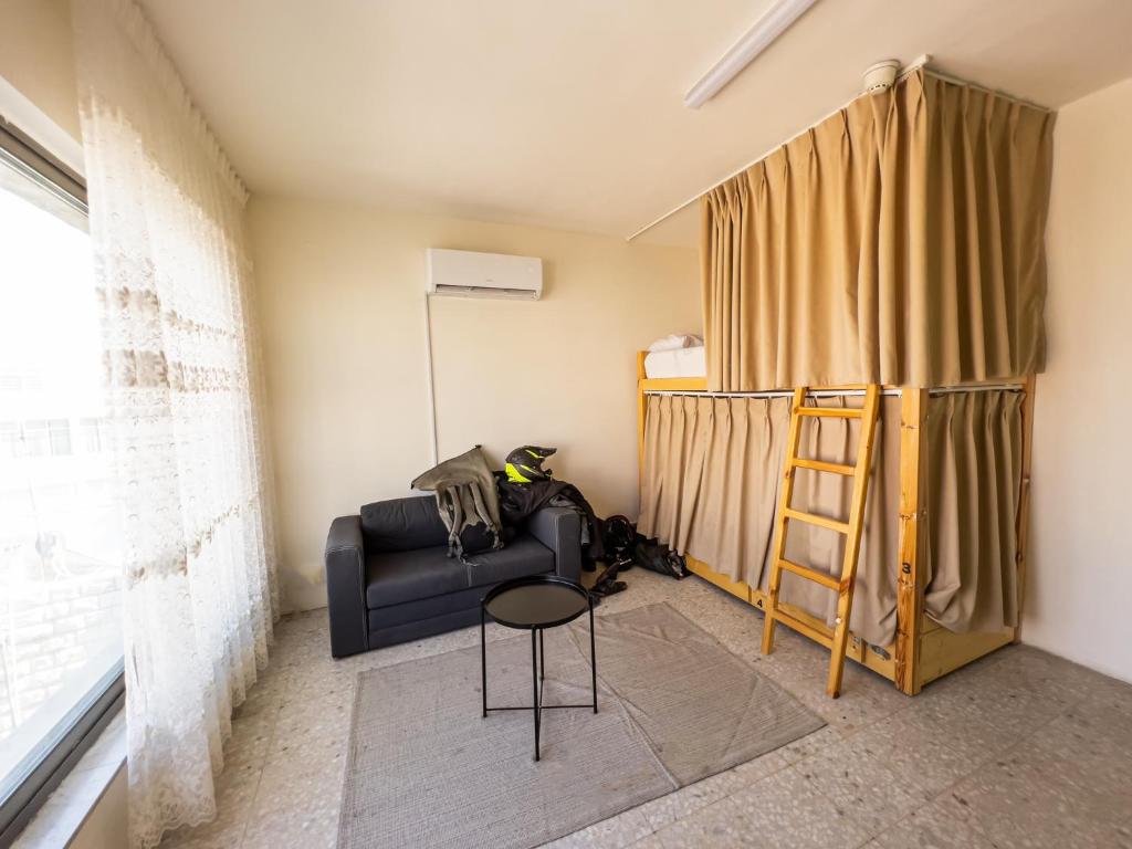 Posezení v ubytování Battuta Hostel