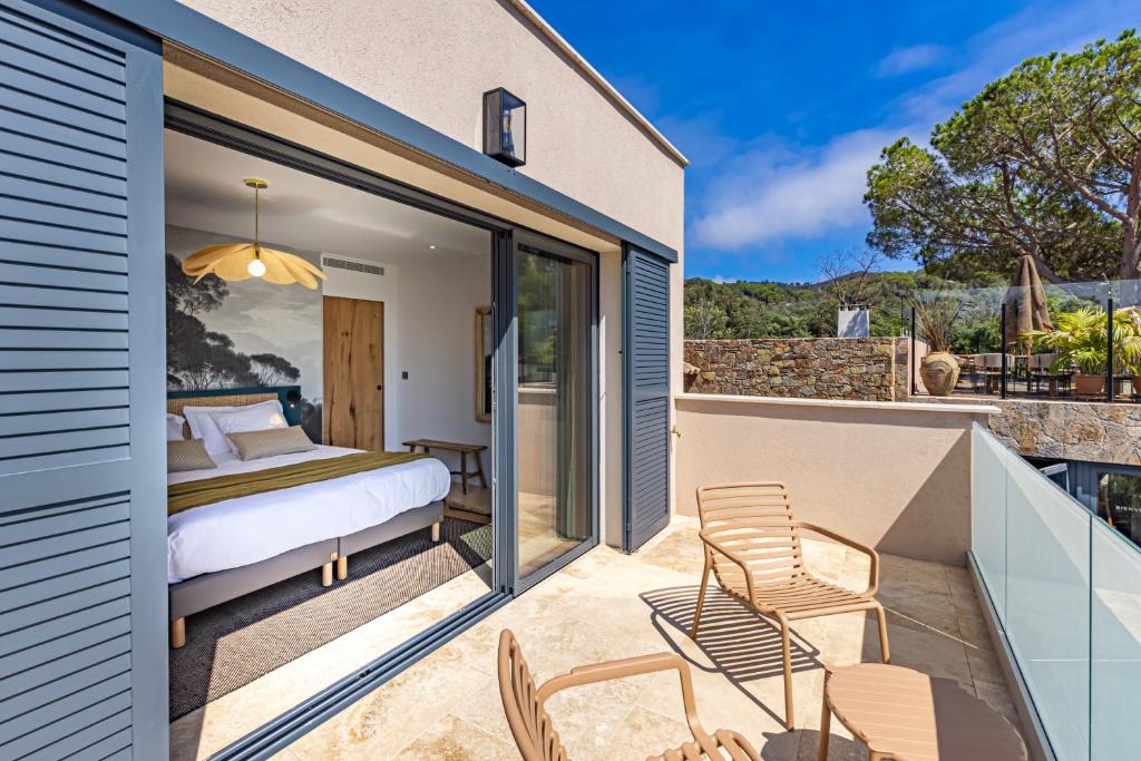 Le Refuge - Gigaro Lodges - Queen Room With Sea View