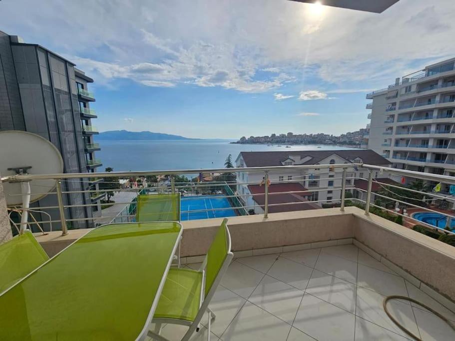 Appartamento centrale con vista mare e garage - Imazhi 1
