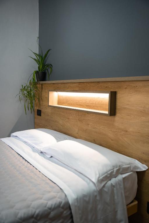 Roof Garden Rooms - 8