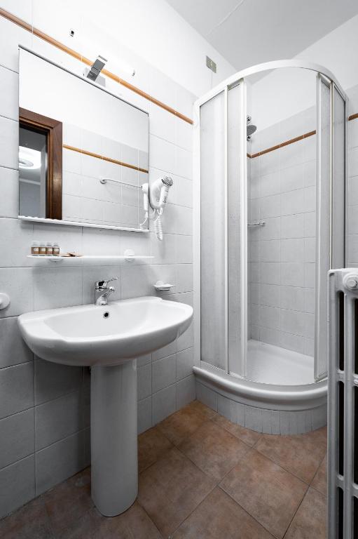 Roof Garden Rooms - 14