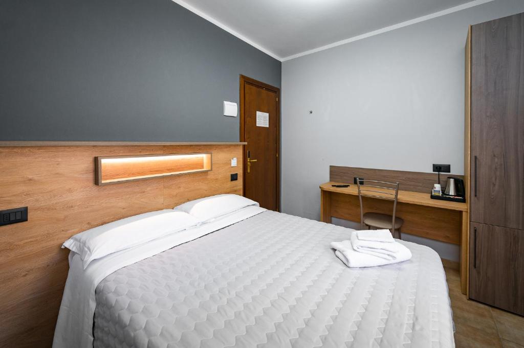 Roof Garden Rooms - 12