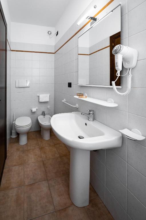 Roof Garden Rooms - 15