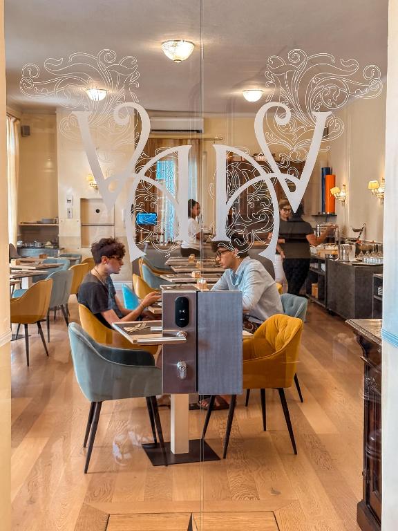 Gosti u objektu Hotel Villa Anita