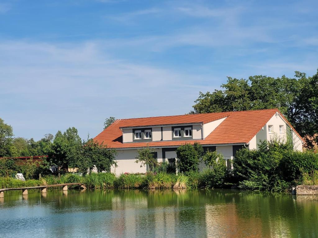 Gites de la Petitefontaine - Housity