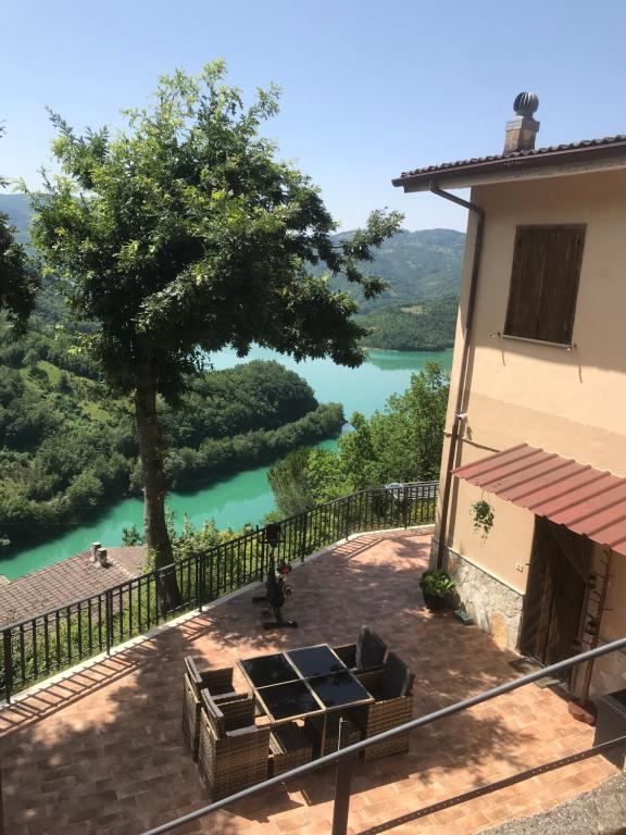 Ma. De House Lago del Turano - Villa De Dos Dormitorios