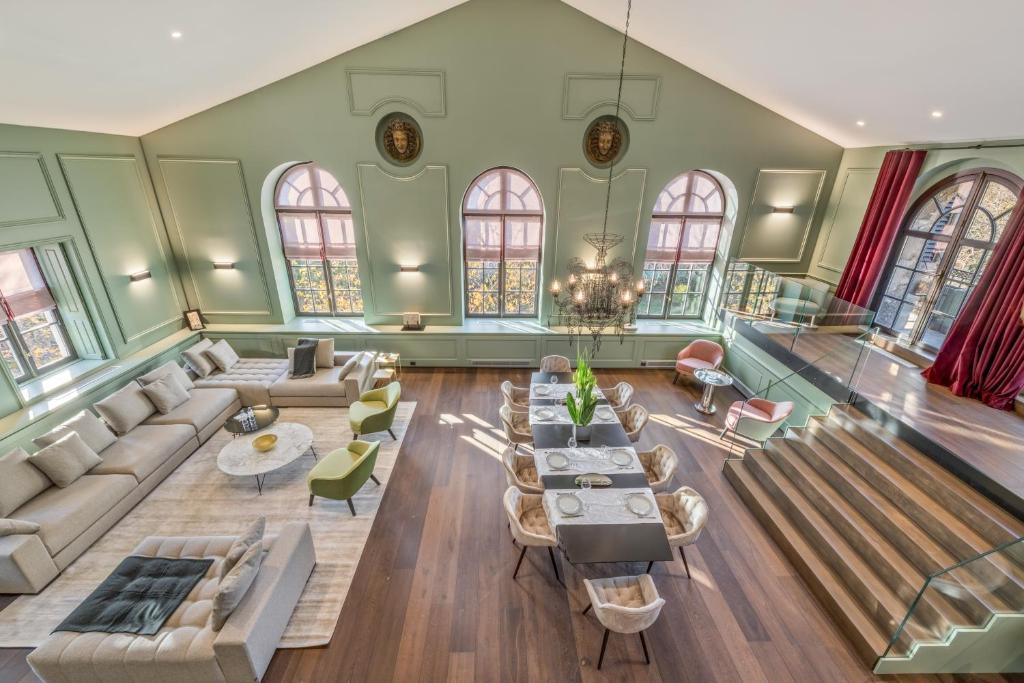 Les Suites de l'Ile Barbe - Housity