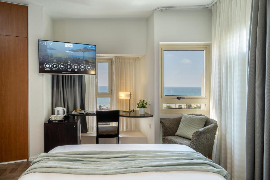 Postel nebo postele na pokoji v ubytování Maxim Design Hotel 3 Star Superior