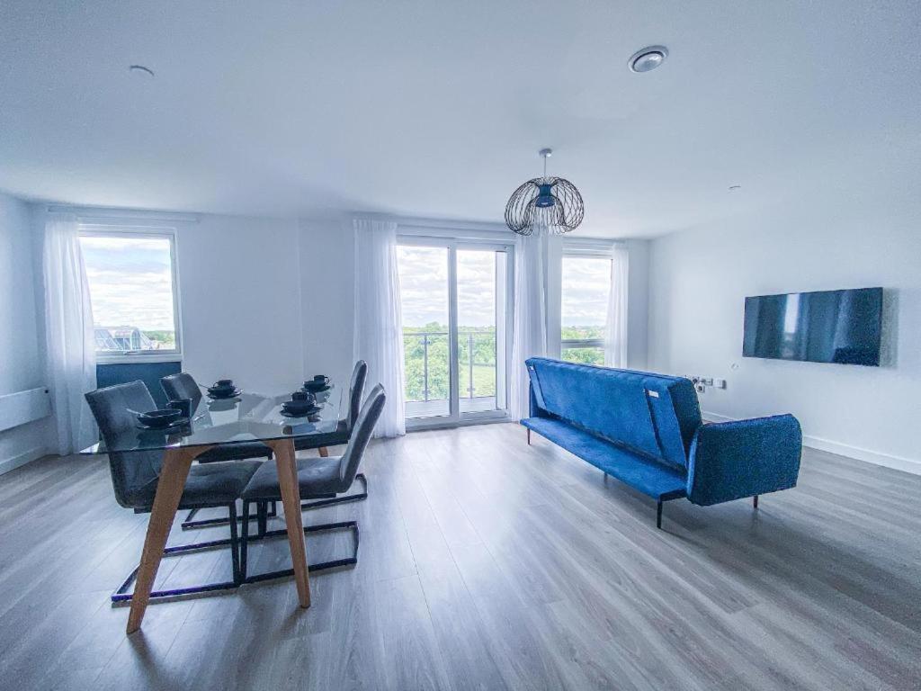 Fotografie z fotogalerie ubytování Bayard Plaza Penthouse Apartments v destinaci Peterborough