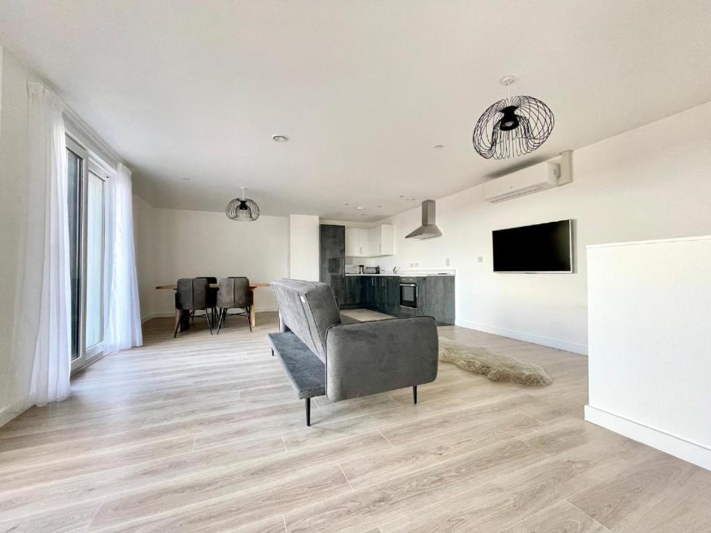 Fotografie z fotogalerie ubytování Bayard Plaza Penthouse Apartments v destinaci Peterborough