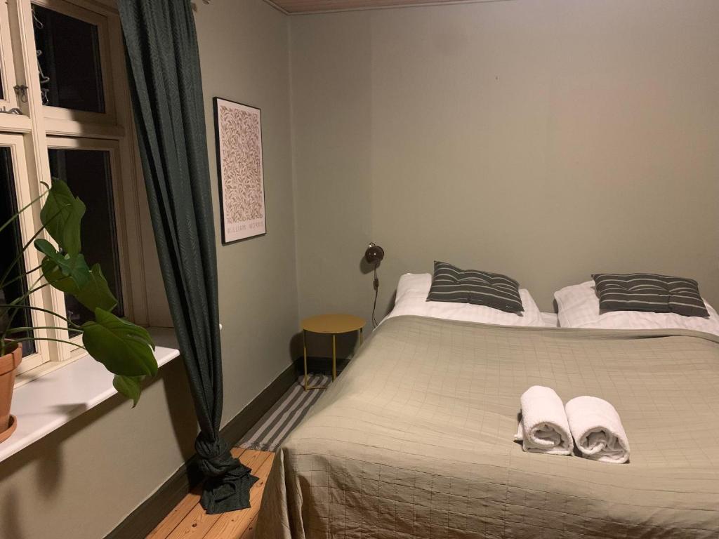 Postel nebo postele na pokoji v ubytování GÆSTEHUSET