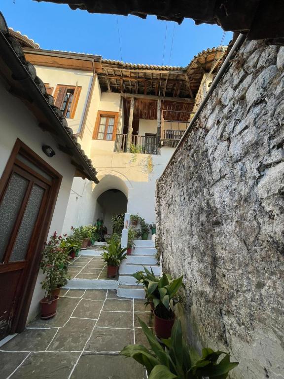 Maro's Guesthouse - Imazhi 1