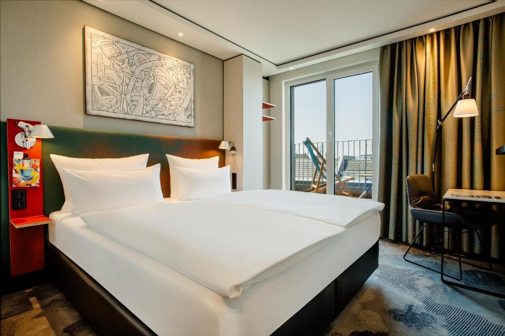 Motel One Köln-Mediapark - Resim 27