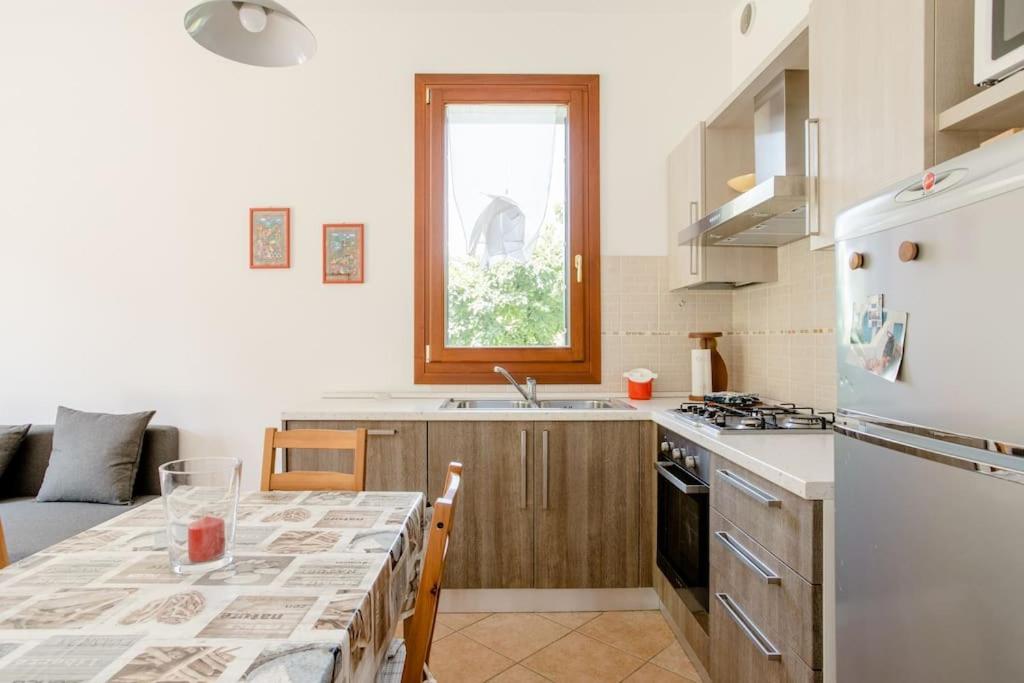 A kitchen or kitchenette at Agriturismo Ai Carpini