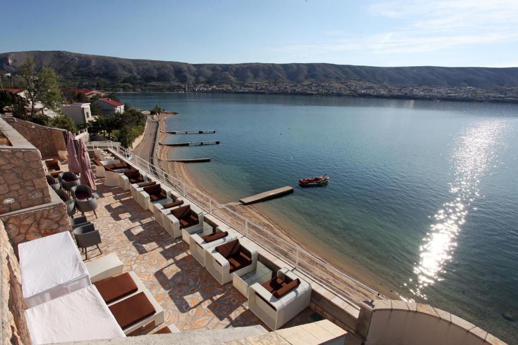 Příroda nedaleko hotelu