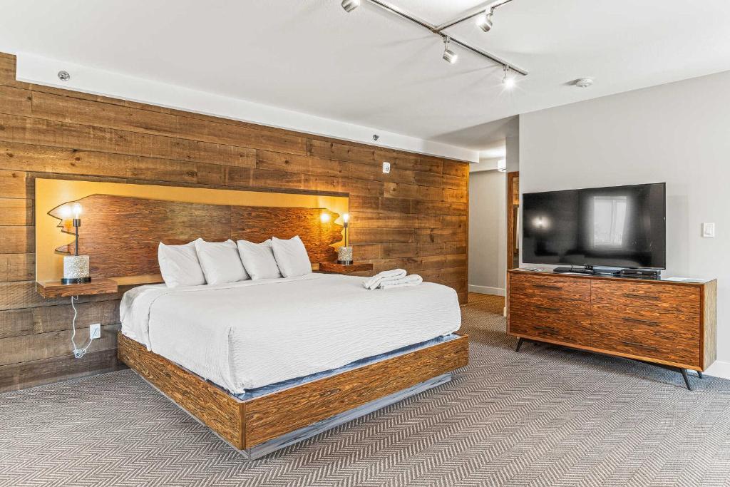 Basecamp Lodge Canmore - Resim 12