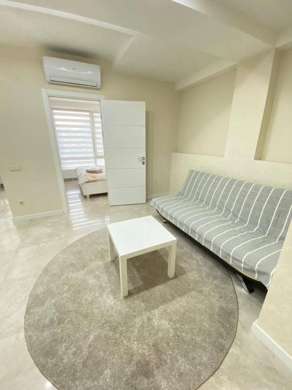 Area tempat duduk di New lux apartment in Chișinău