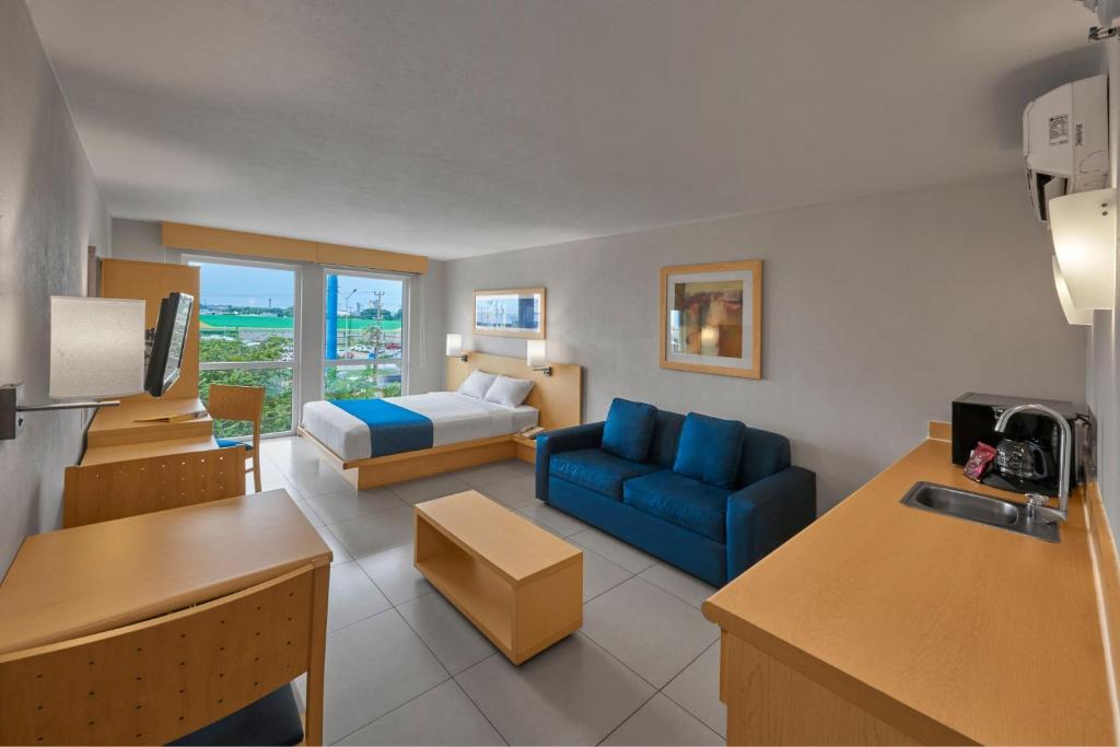Posezení v ubytování City Express by Marriott Minatitlán