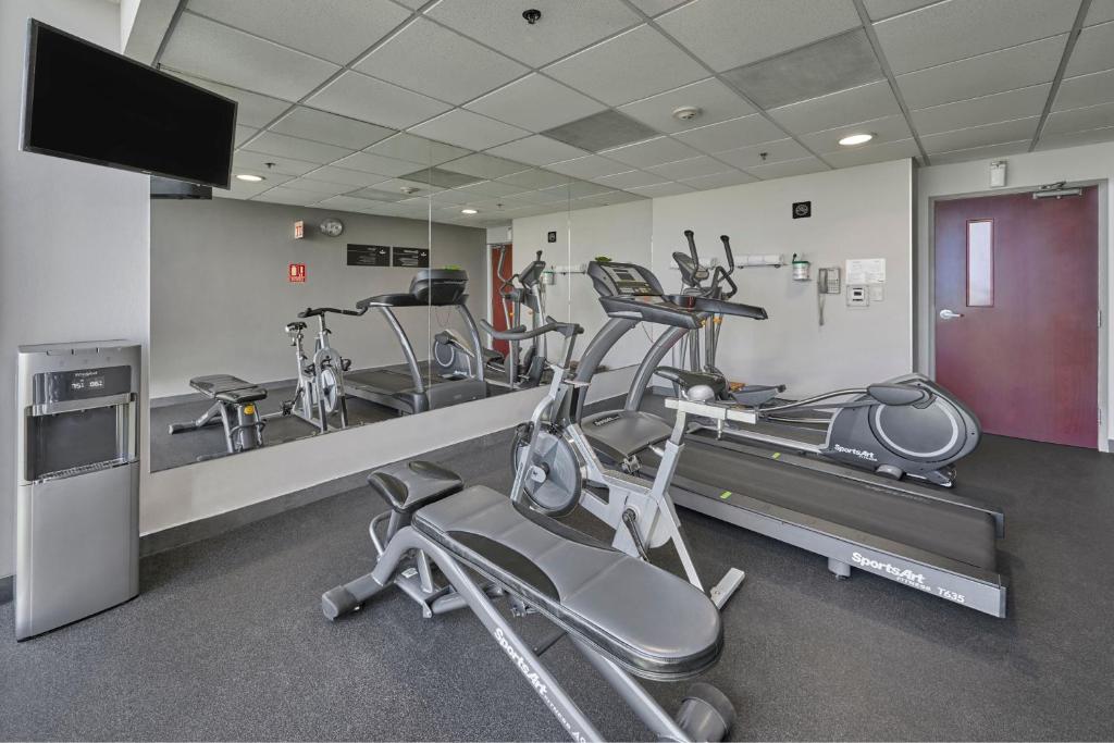Fitness centrum a/nebo fitness zařízení v ubytování City Express by Marriott Veracruz