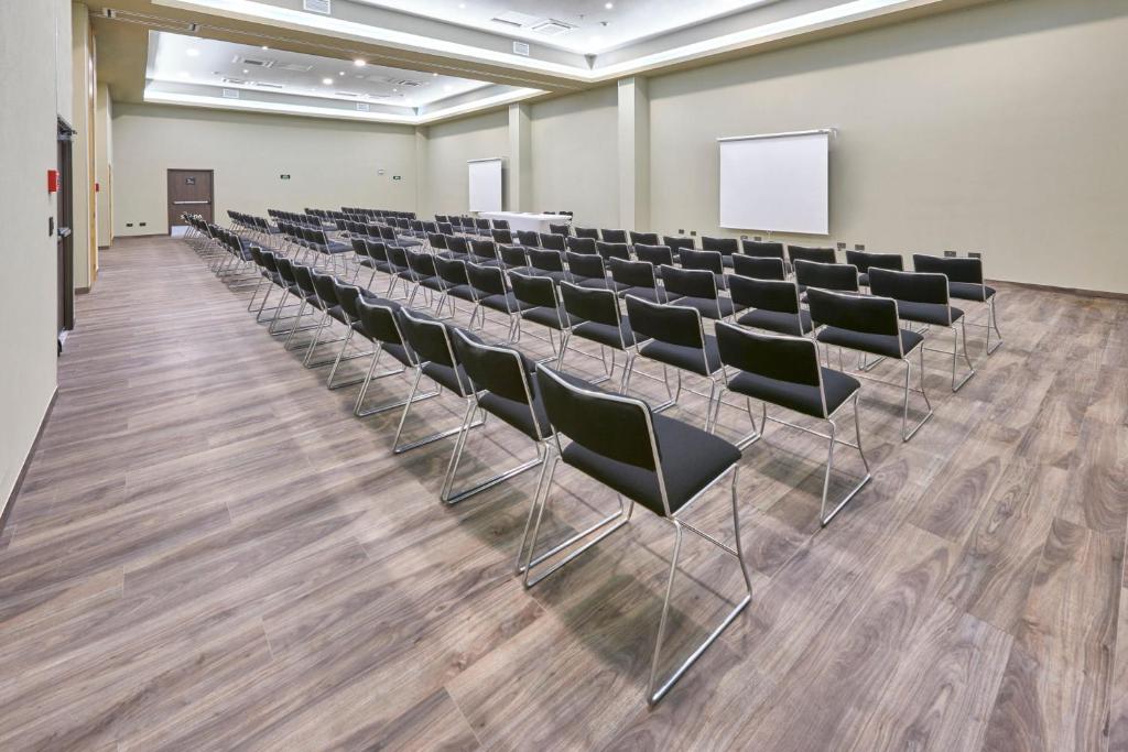 Konferenční prostory v ubytování City Express Plus by Marriott Leon Centro de Convenciones