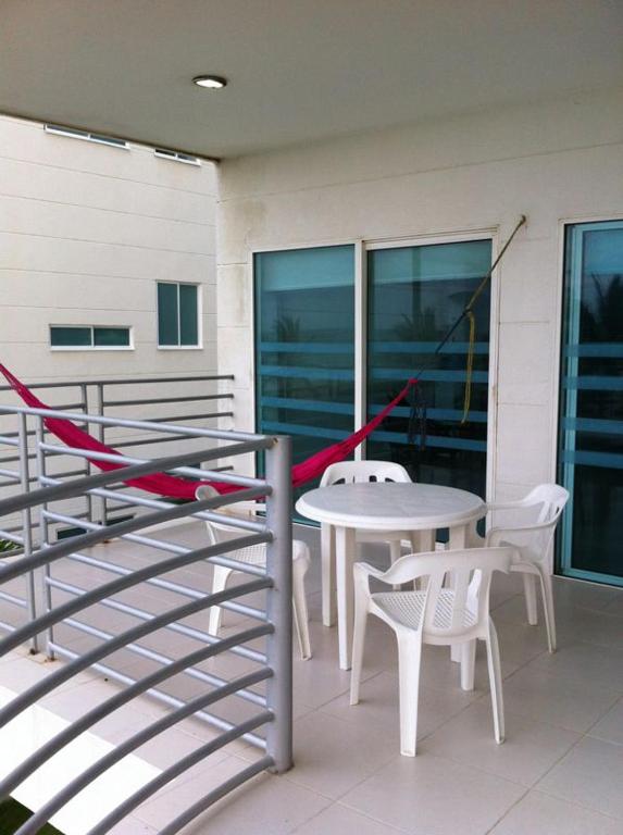 Balkón nebo terasa v ubytování APARTAMENTO FRENTE A LA PLAYA EN COVEÑAS