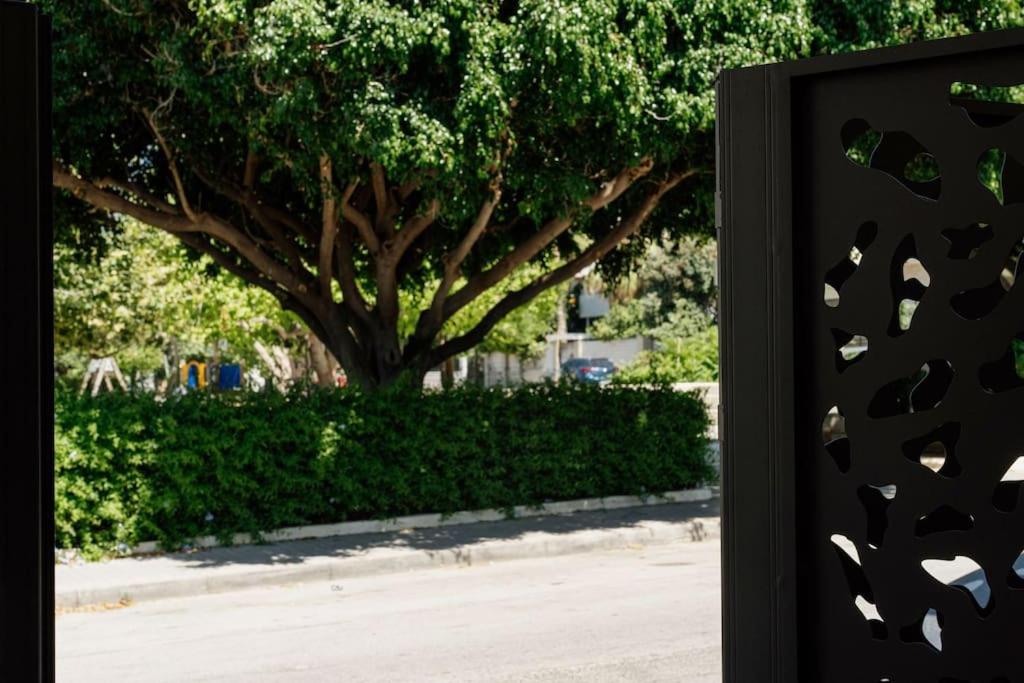 Iasmos Luxury Apartment - 19