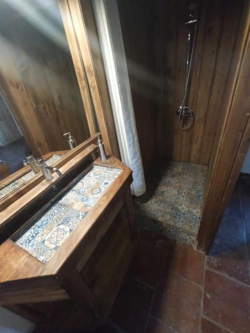 Koupelna v ubytování Villa con preciosas vista a Málaga capital