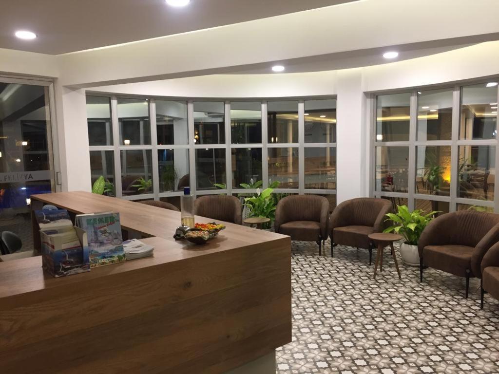 Posezení v ubytování Hotel Felizya Kemer