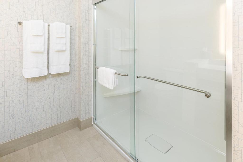 Holiday Inn Express & Suites - Sturbridge, an IHG Hotel - Chambre Standard Avec Deux Lits Queennes
