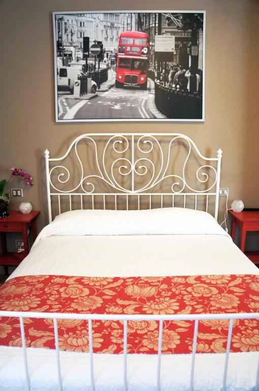 Alexander Rooms - 10