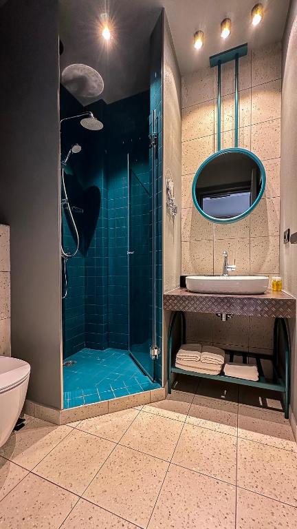 Koupelna v ubytování Sandali Metekhi Boutique Hotel