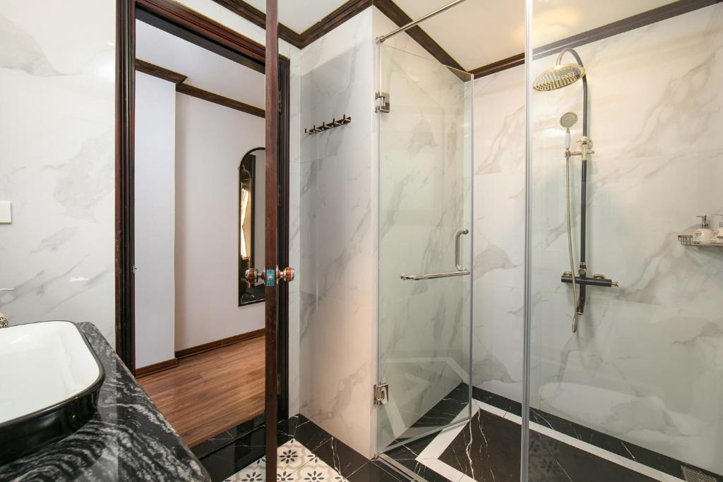 Koupelna v ubytování Media Central Hotel & Spa