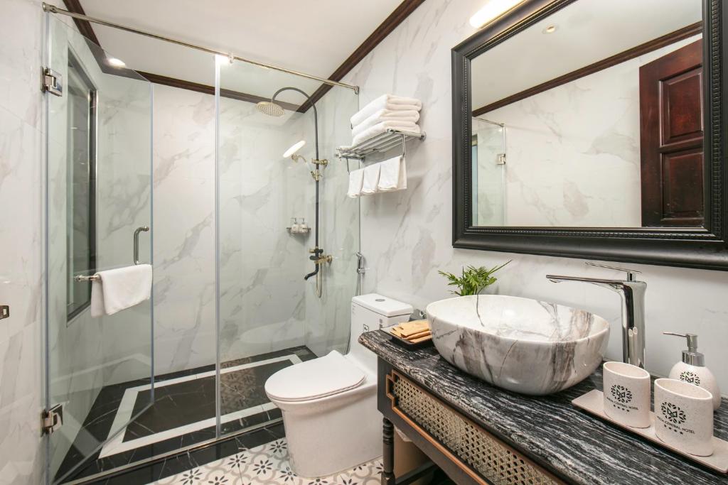 Koupelna v ubytování Media Central Hotel & Spa