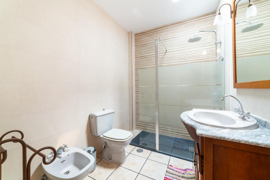 Kúpeľňa v ubytovaní Casa Rural La Buganvilla