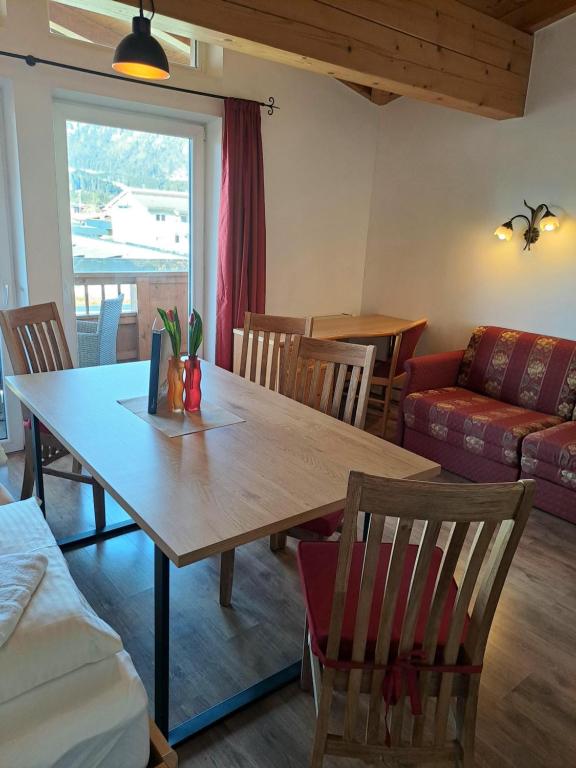 Posezení v ubytování Appartementhaus Chalet Alpina
