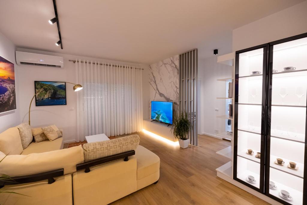 Victoria Lungomare Apartment - Imazhi 9