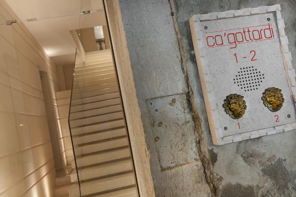 Certifikát, ocenenie alebo iný dokument vystavený v ubytovaní Ca' Gottardi