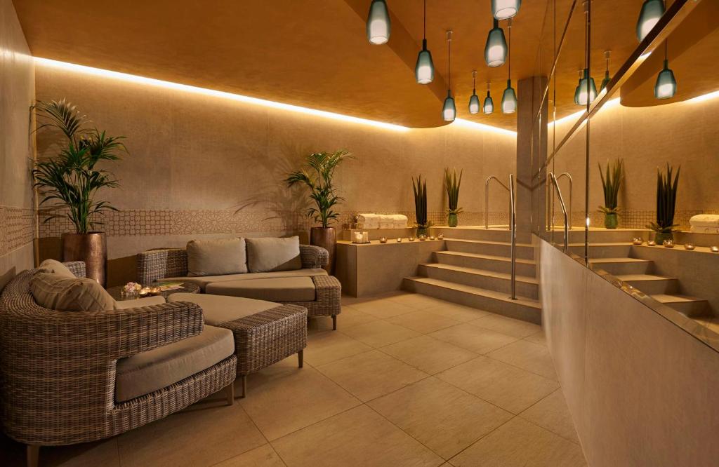 Posezení v ubytování Párisi Udvar Hotel Budapest, part of Hyatt