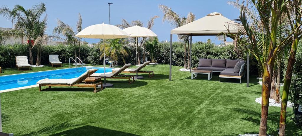 Basen w obiekcie Villa Gisira - Luxury SPA lub w pobliżu